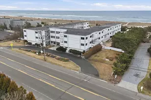 281 Dune Rd, Westhampton Beach, NY 11978 - Photo 24