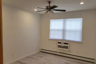 100 Hillside Dr, Middletown, NY 10941 - Photo 16