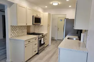 100 Hillside Dr, Middletown, NY 10941 - Photo 2