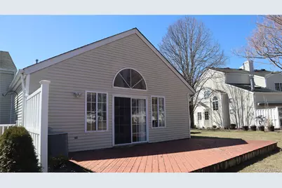 202 Gothic Circle, Manorville, NY 11949 - Photo 6