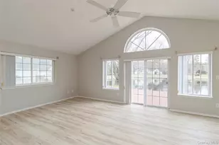 202 Gothic Cir, Manorville, NY 11949 - Photo 14