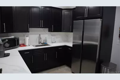 202 Gothic Circle, Manorville, NY 11949 - Photo 24