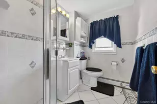 344 White Rd, Mineola, NY 11501 - Photo 12