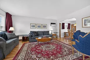 344 White Rd, Mineola, NY 11501 - Photo 6