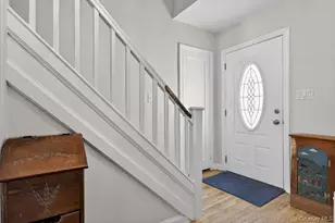 344 White Rd, Mineola, NY 11501 - Photo 4