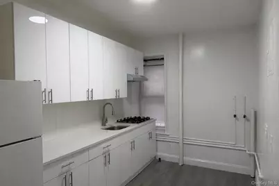 4220 Kissena Boulevard #A12, Flushing, NY 11355 - Photo 4