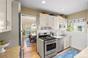 140 Frankel Blvd, Merrick, NY 11566 - Photo 12