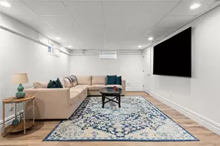 140 Frankel Blvd, Merrick, NY 11566 - Photo 22