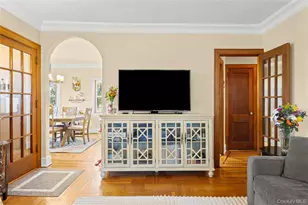 140 Frankel Blvd, Merrick, NY 11566 - Photo 10