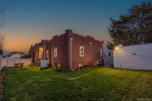 140 Frankel Blvd, Merrick, NY 11566 - Photo 28