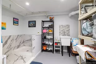 111 Morris Dr, East Meadow, NY 11554 - Photo 22