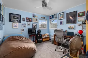 111 Morris Dr, East Meadow, NY 11554 - Photo 16