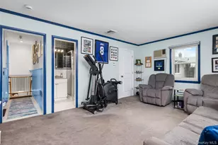 111 Morris Dr, East Meadow, NY 11554 - Photo 4