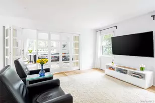 1260 Main Rd, Jamesport, NY 11901 - Photo 12