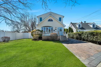 76 Balcom Road, Farmingdale, NY 11735 - Photo 1