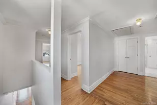 76 Balcom Rd, Farmingdale, NY 11735 - Photo 8