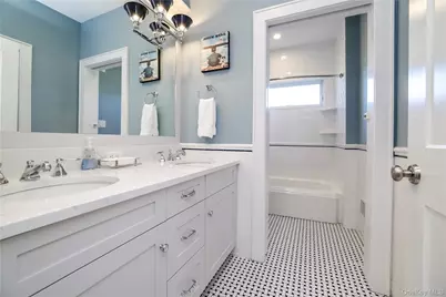 117 Baldwin Avenue, Point Lookout, NY 11569 - Photo 14