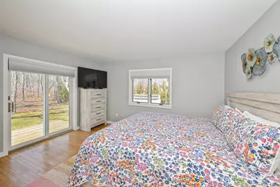 16 Hildreth Road, Hampton Bays, NY 11946 - Photo 18