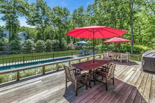 16 Hildreth Rd, Hampton Bays, NY 11946 - Photo 26