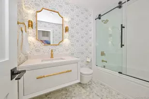 16 Hildreth Rd, Hampton Bays, NY 11946 - Photo 16