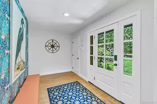 16 Hildreth Rd, Hampton Bays, NY 11946 - Photo 8