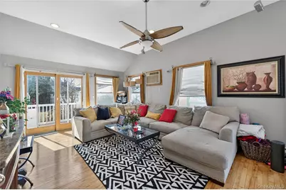 2008 Hancock Avenue, North Bellmore, NY 11710 - Photo 28