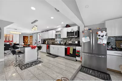 2008 Hancock Avenue, North Bellmore, NY 11710 - Photo 22