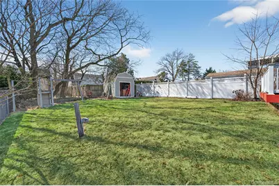 2008 Hancock Avenue, North Bellmore, NY 11710 - Photo 40