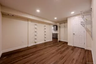71 Penn St, Lake Grove, NY 11755 - Photo 24