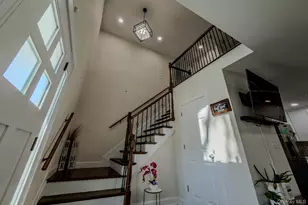71 Penn St, Lake Grove, NY 11755 - Photo 12