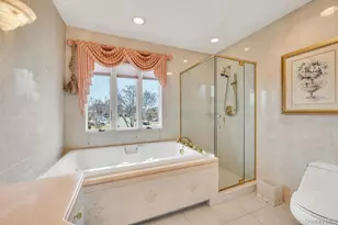 4 Brooks St, Hicksville, NY 11801 - Photo 24