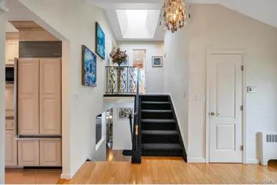 4 Brooks Street, Hicksville, NY 11801 - Photo 12