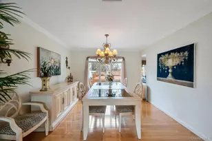 4 Brooks St, Hicksville, NY 11801 - Photo 8