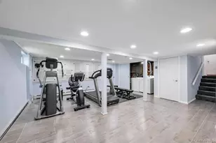 4 Brooks St, Hicksville, NY 11801 - Photo 30