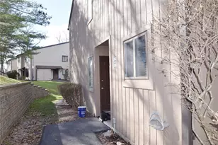 3502 Fox Ln, Poughkeepsie, NY 12603 - Photo 2