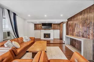 22 Tinder Ln, Lake Grove, NY 11755 - Photo 8