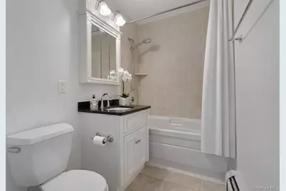 136 Beach 117th Street #4N, Rockaway Park, NY 11694 - Photo 10