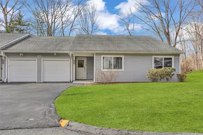 158 Carriage Court #B, Yorktown Heights, NY 10598 - Photo 2