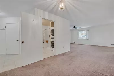 158 Carriage Court #B, Yorktown Heights, NY 10598 - Photo 4