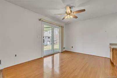 158 Carriage Court #B, Yorktown Heights, NY 10598 - Photo 12