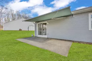 158 Carriage Ct, Yorktown Heights, NY 10598 - Photo 28