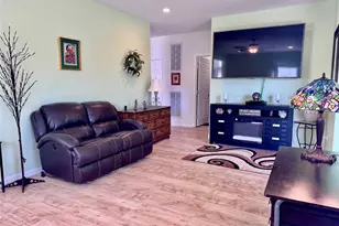 4001 St Andrews Ave, Riverhead, NY 11901 - Photo 4