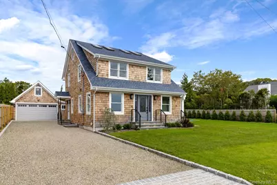 10 Sagamore Road, Hampton Bays, NY 11946 - Photo 2