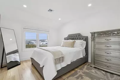 10 Sagamore Road, Hampton Bays, NY 11946 - Photo 30