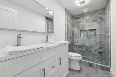 10 Sagamore Road, Hampton Bays, NY 11946 - Photo 16