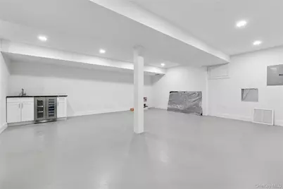 10 Sagamore Road, Hampton Bays, NY 11946 - Photo 4