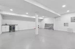 10 Sagamore Rd, Hampton Bays, NY 11946 - Photo 4