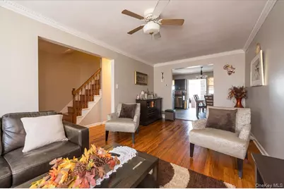 2515 Eastchester Road, Bronx, NY 10469 - Photo 4