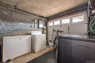 2515 Eastchester Rd, Bronx, NY 10469 - Photo 16