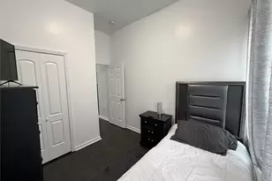 509 E 183rd St, Bronx, NY 10458 - Photo 6